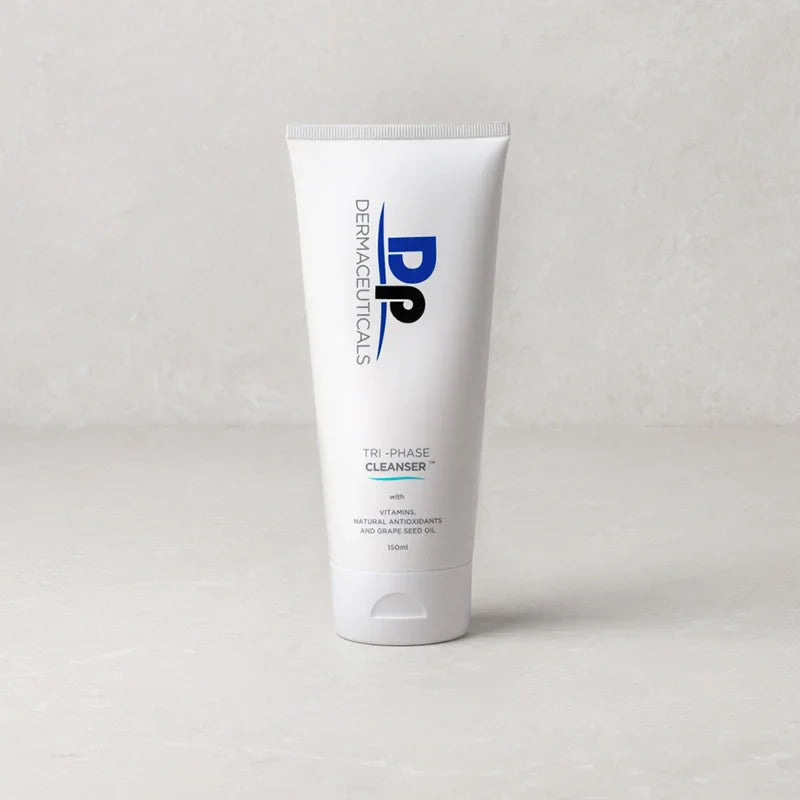 tri-phase-cleanser-face